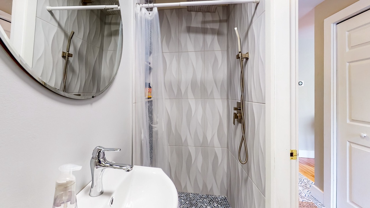 Photo of Bathroom in Boothbay Harbor