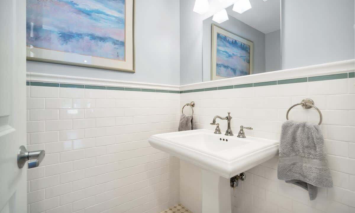 Photo of Bathroom in Niantic