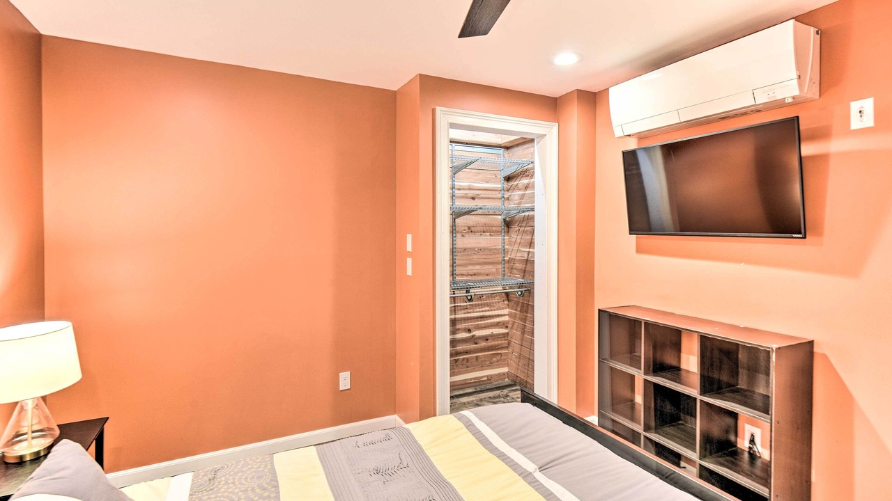 Photo of Bedroom in Ashland