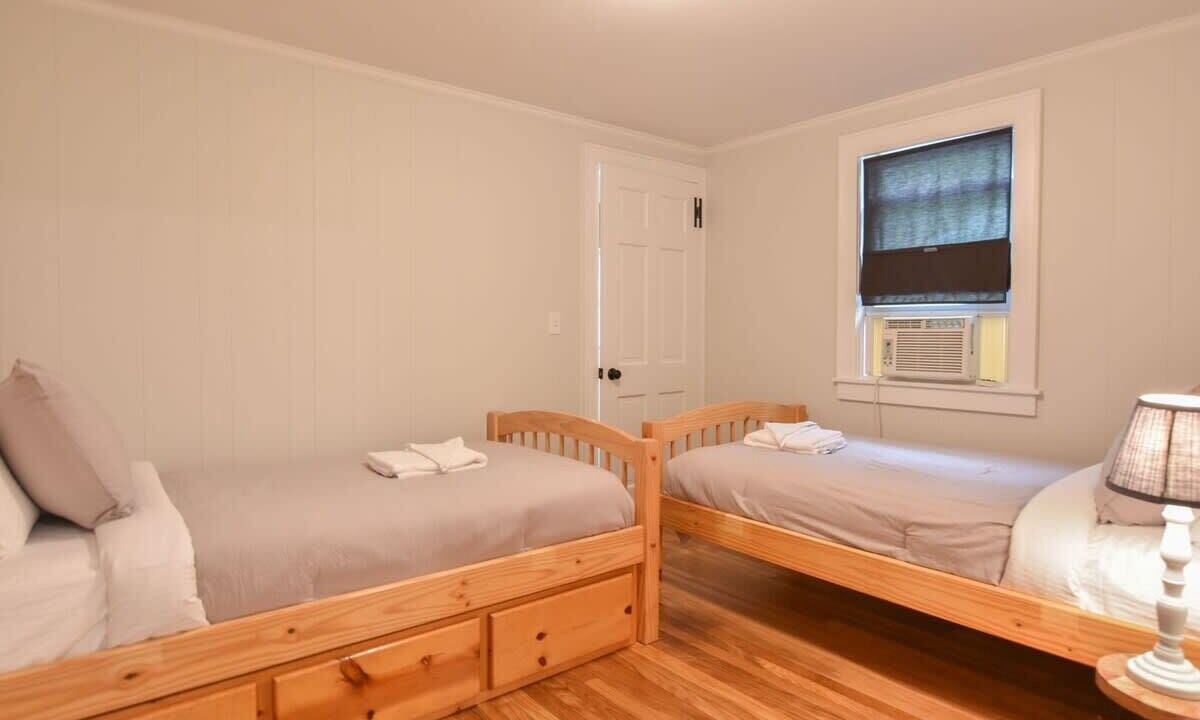 Photo of Bedroom in South Dennis