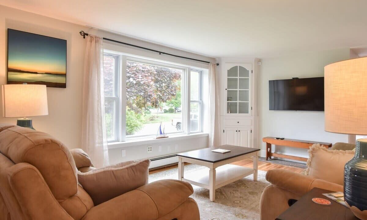 Photo of Livingroom in South Dennis