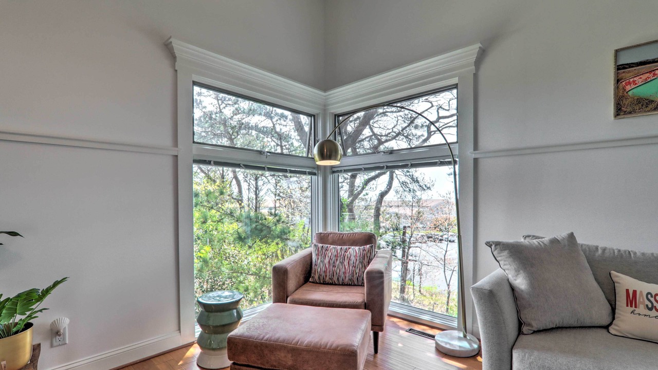 Photo of Livingroom in Mashpee