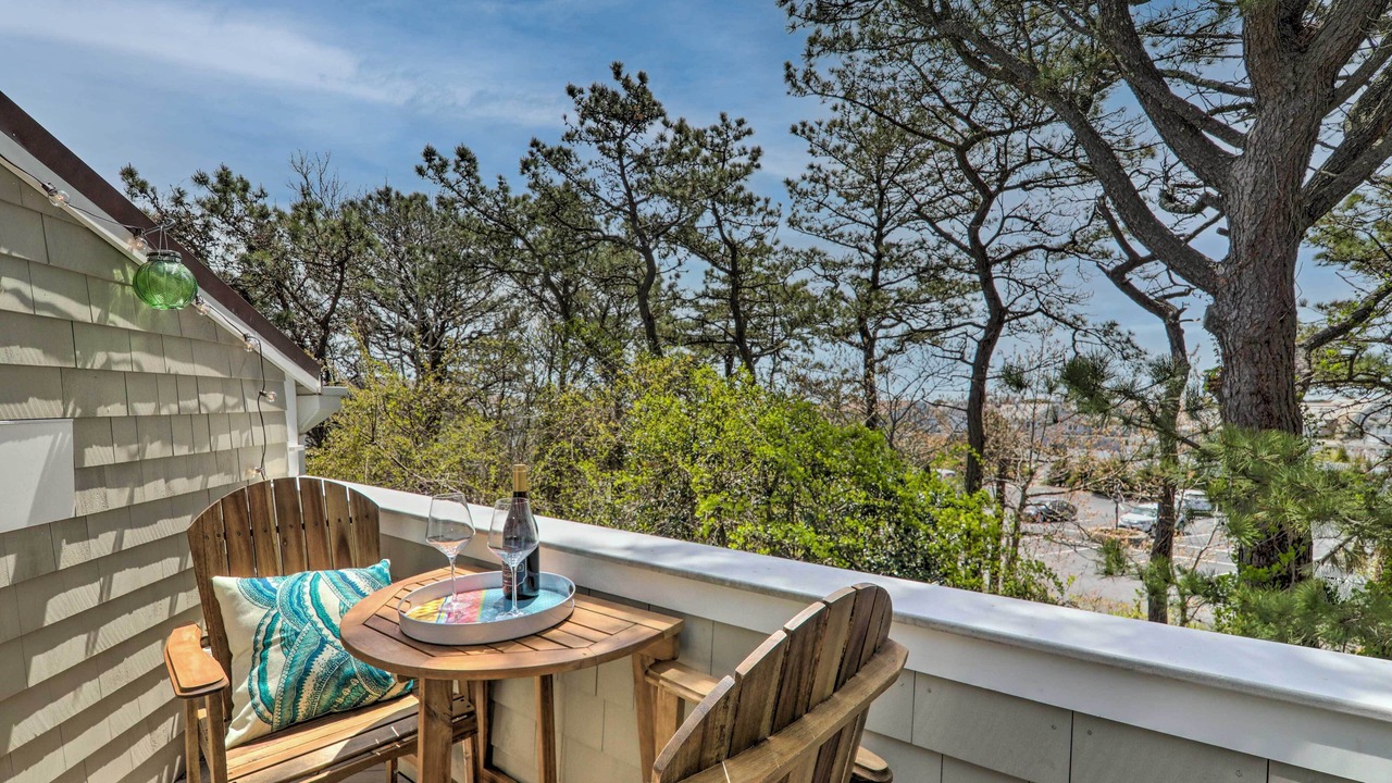 Photo of Patio Balcony in Mashpee