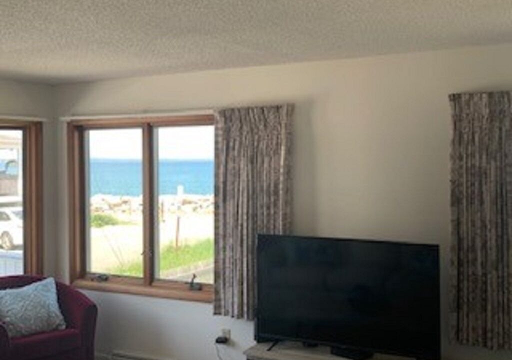 Photo of Livingroom in Camp Ellis
