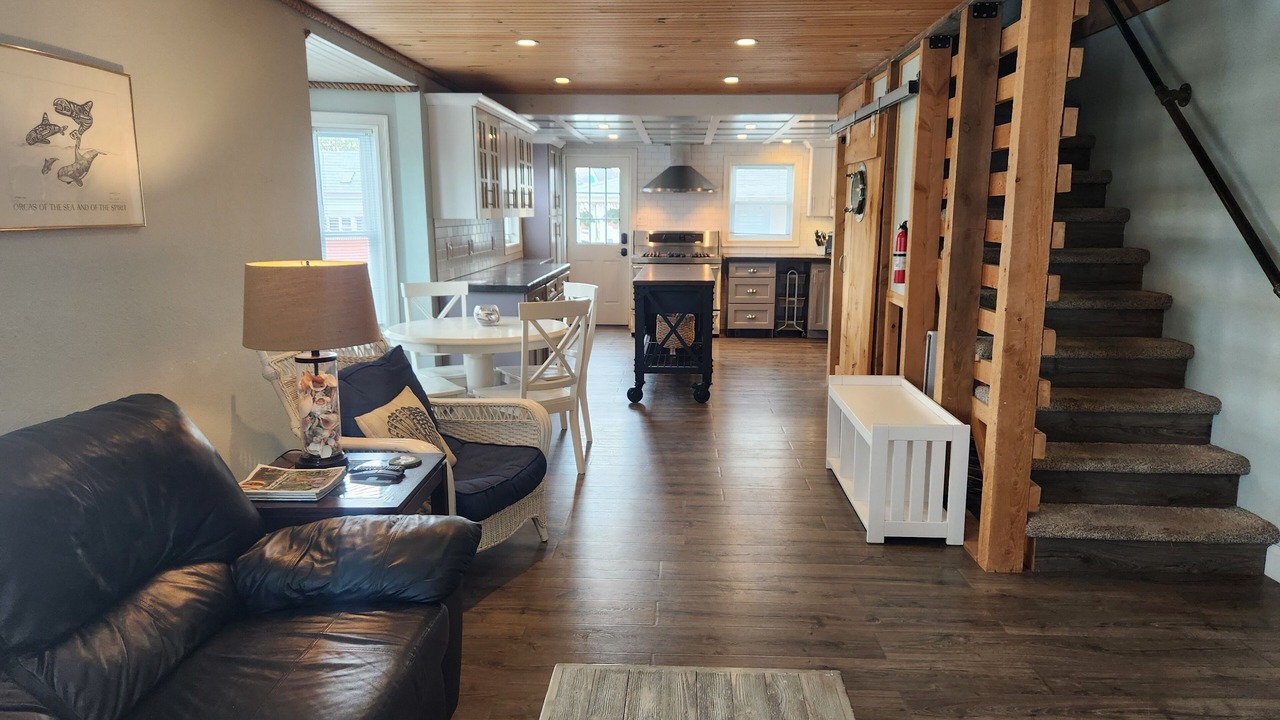 Photo of Livingroom in Hampton
