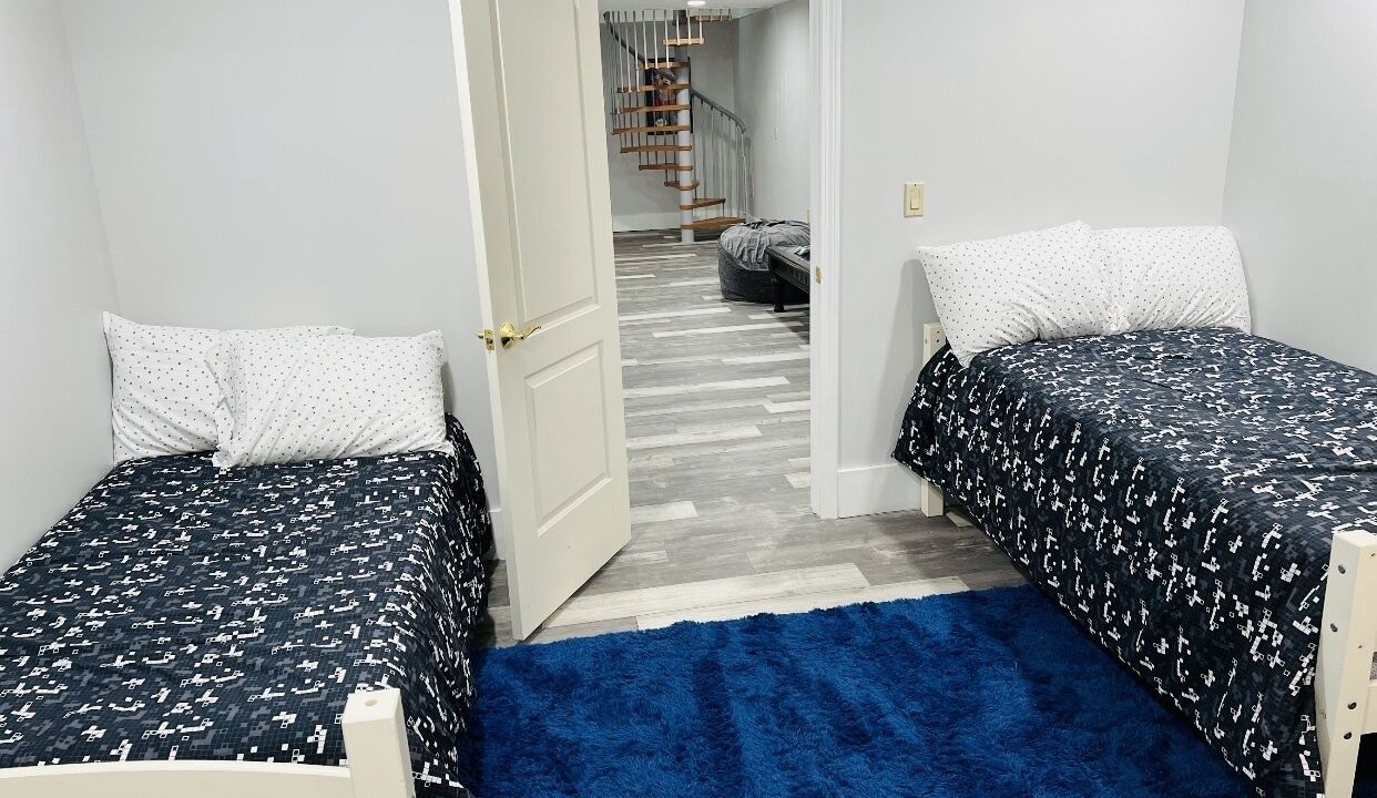 Photo of Bedroom in Cumberland Center