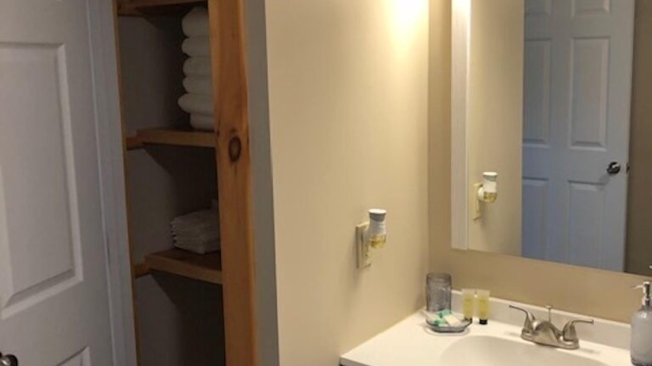 Photo of Bathroom in Jeffersonville