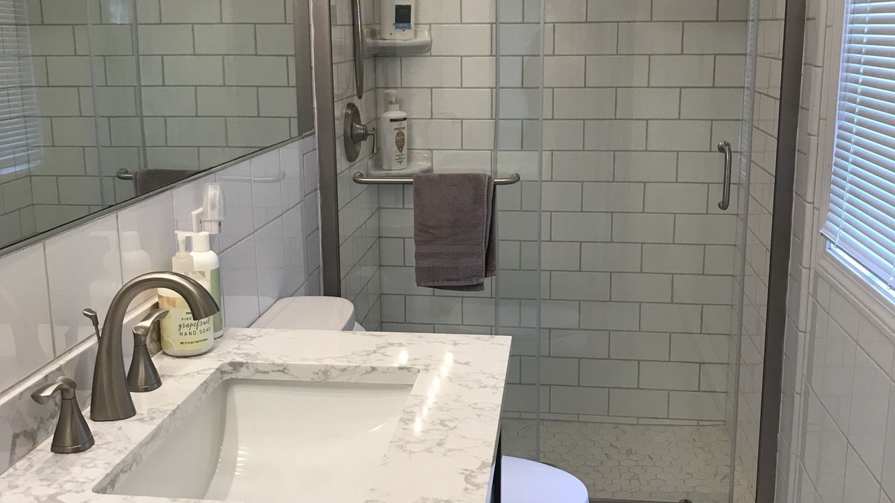 Photo of Bathroom in Momauguin