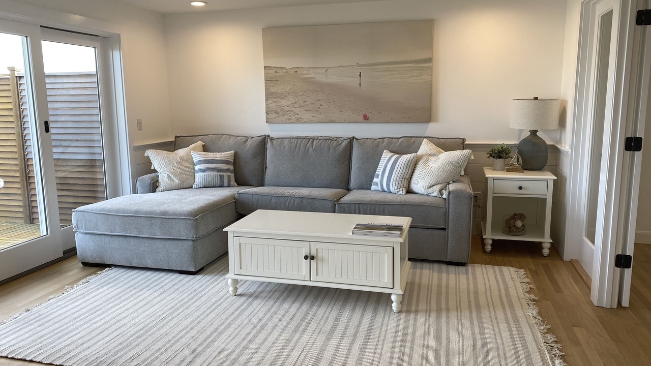 Photo of Livingroom in Hyannis