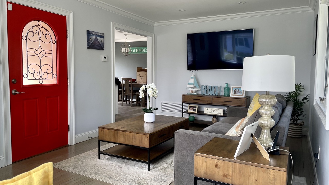 Photo of Livingroom in Greenport West