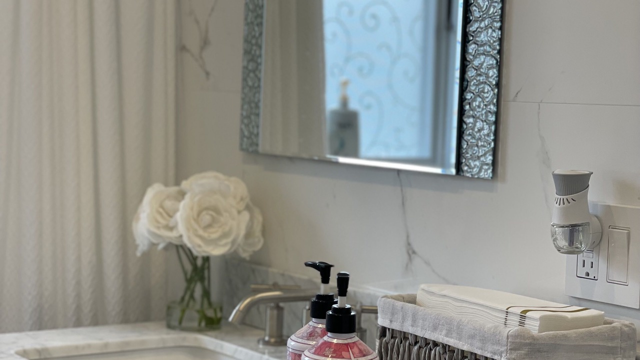 Photo of Bathroom in Greenport West