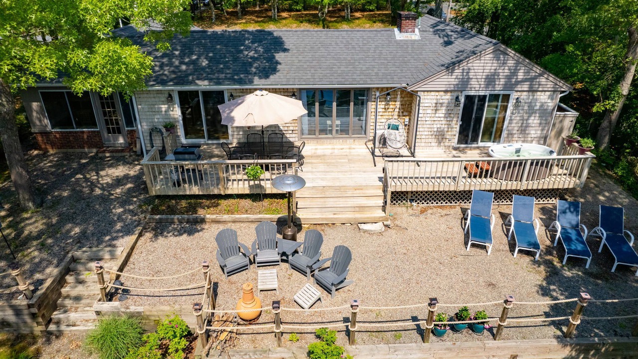 Photo of Patio Balcony in South Yarmouth