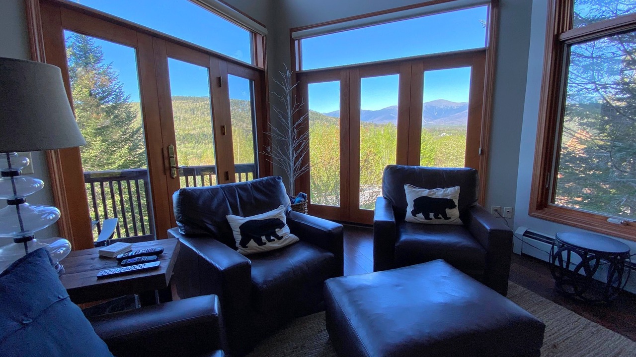 Photo of Livingroom in Carroll