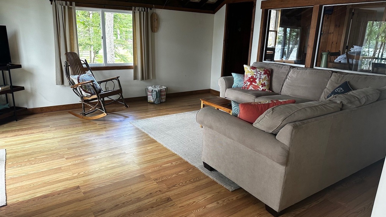 Photo of Livingroom in Laconia