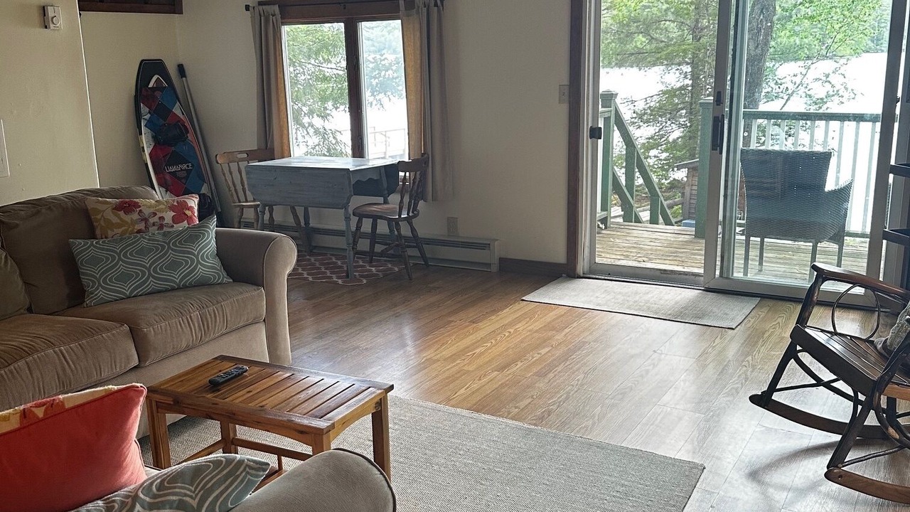 Photo of Livingroom in Laconia