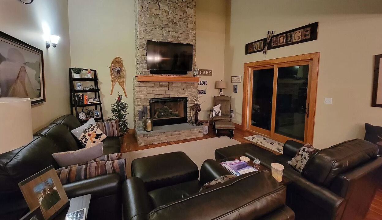 Photo of Livingroom in West Dover