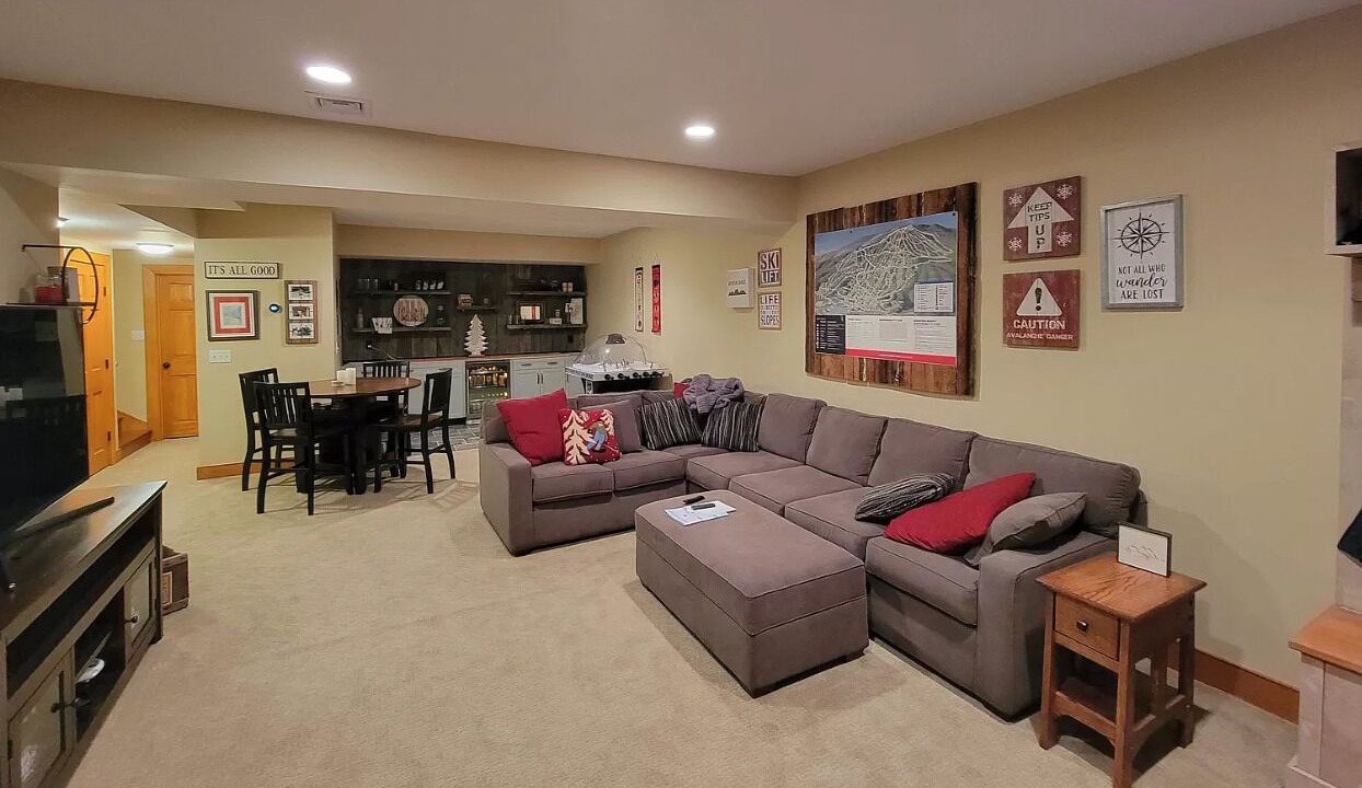 Photo of Livingroom in West Dover