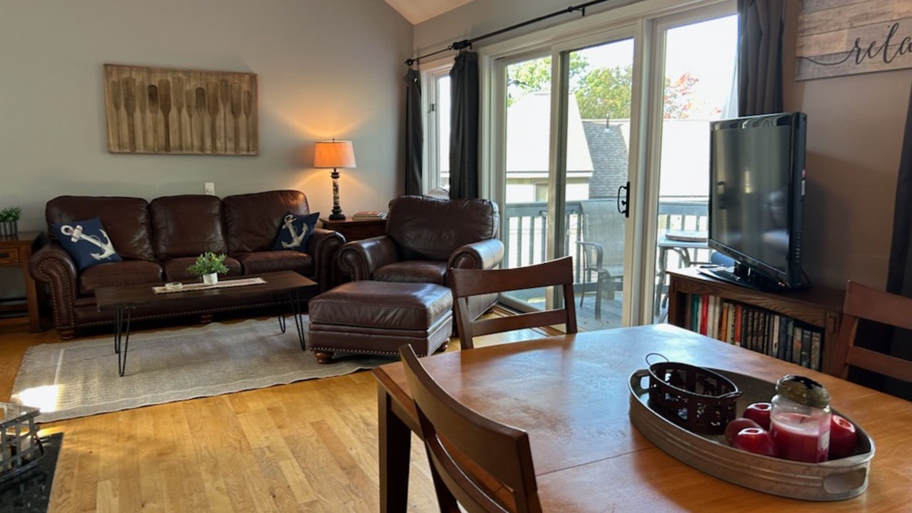Photo of Livingroom in Gilford