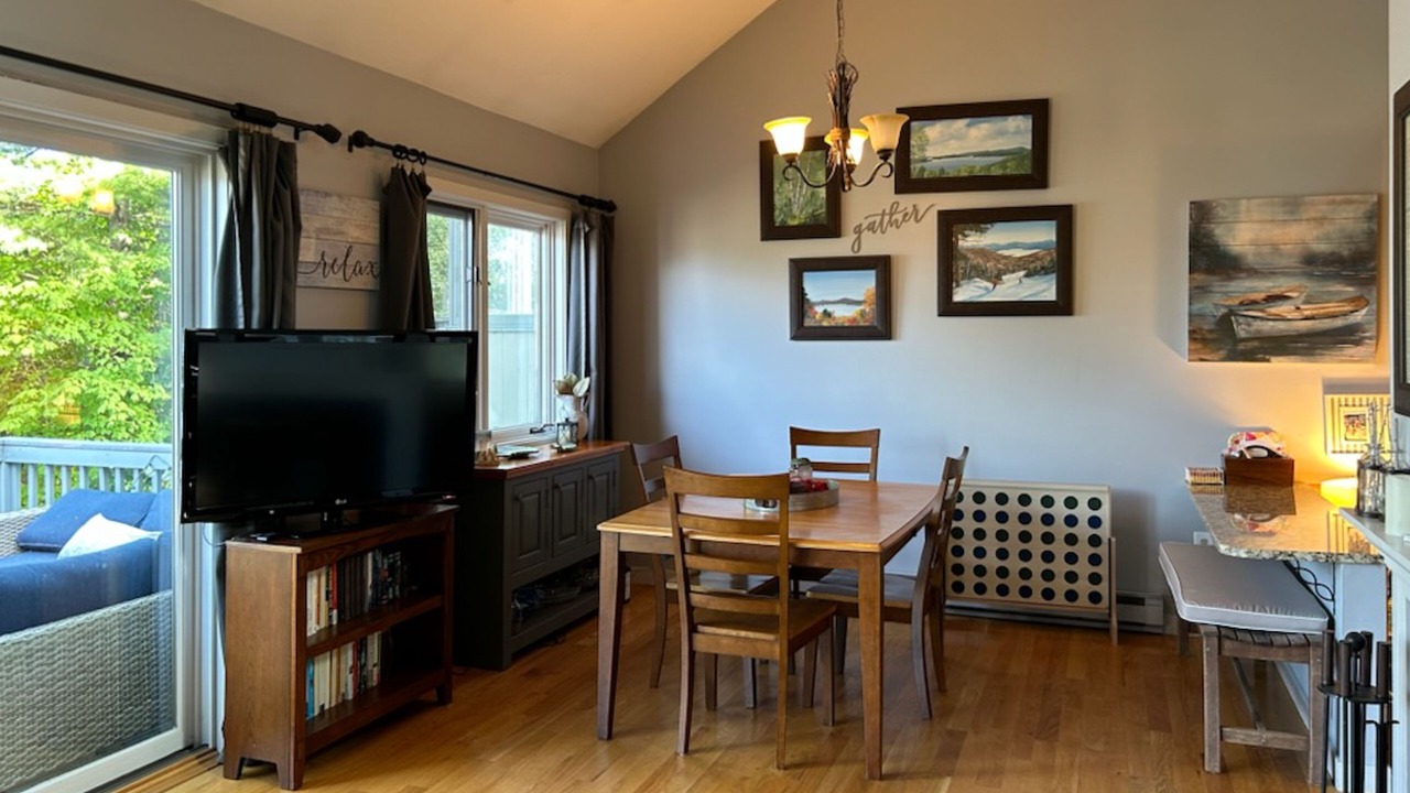 Photo of Livingroom in Gilford