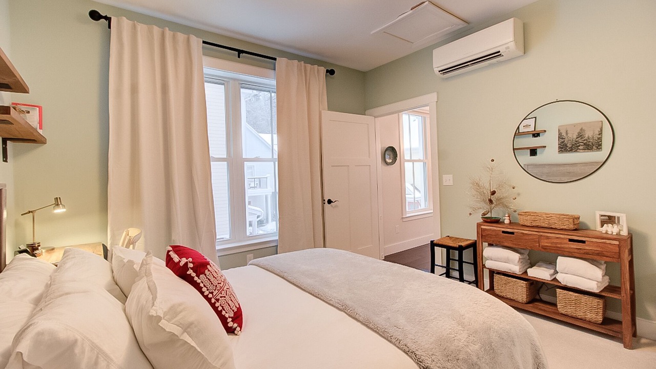 Photo of Bedroom in Stowe Area