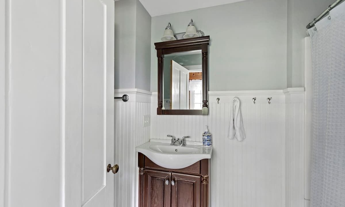 Photo of Bathroom in Wellfleet