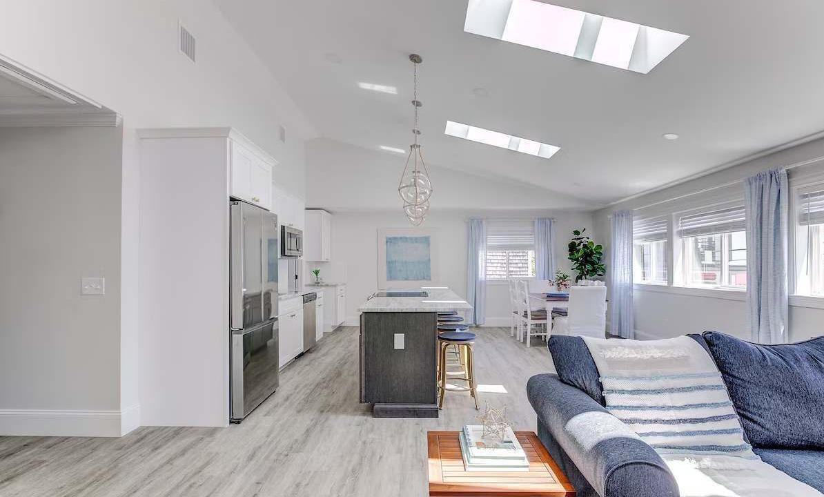 Photo of Livingroom in Historic Hill