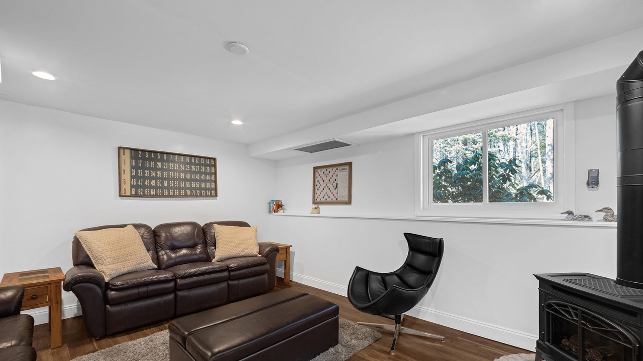 Photo of Bedroom in Center Tuftonboro