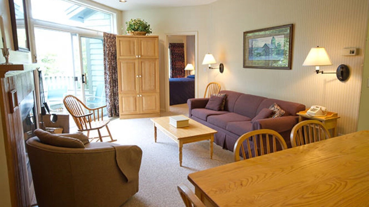 Photo of Livingroom in Jeffersonville