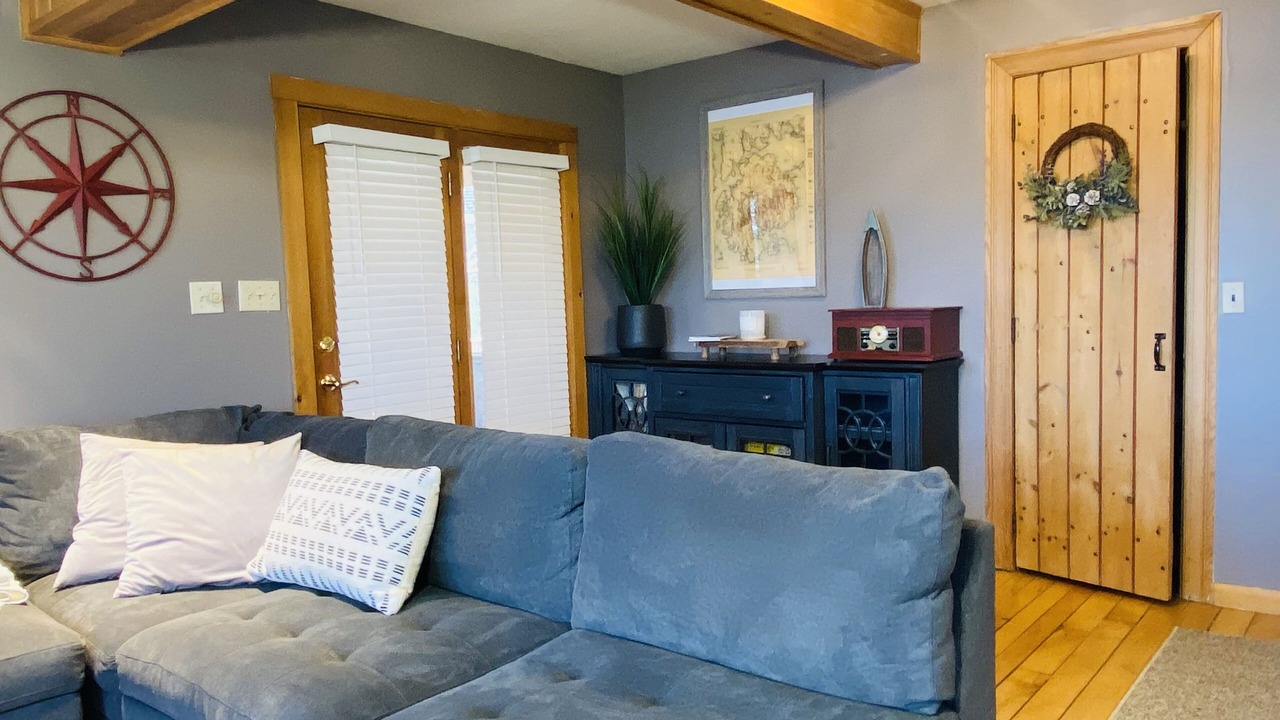 Photo of Livingroom in Ellsworth