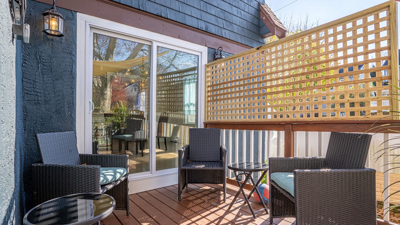 Photo of Patio Balcony in Stamford
