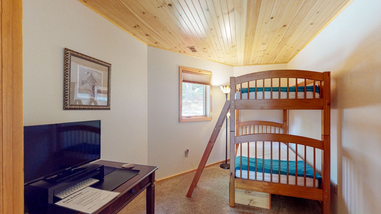 Photo of Bedroom in Alton Bay