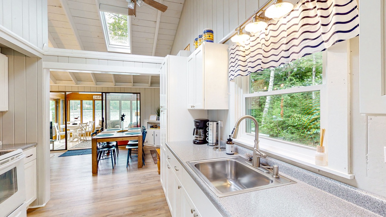 Photo of Kitchen in Moultonborough