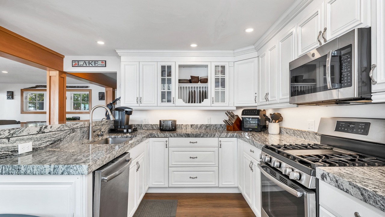 Photo of Kitchen in Moultonborough