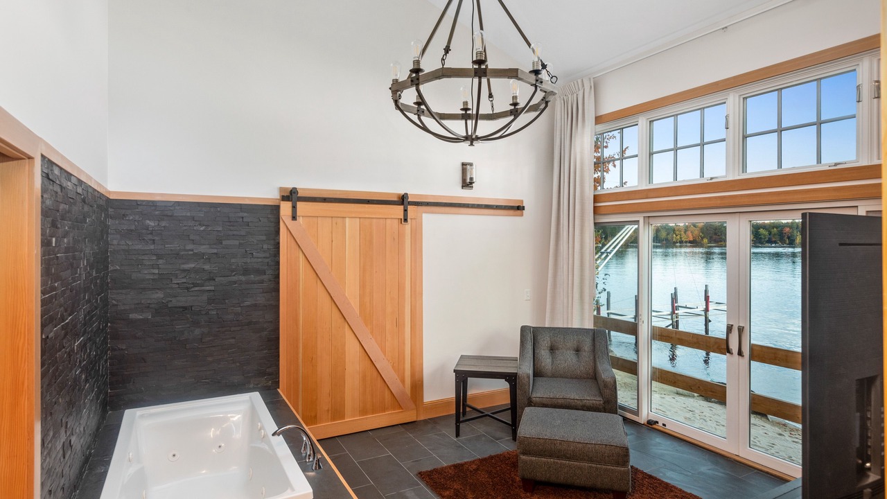 Photo of Others in Moultonborough