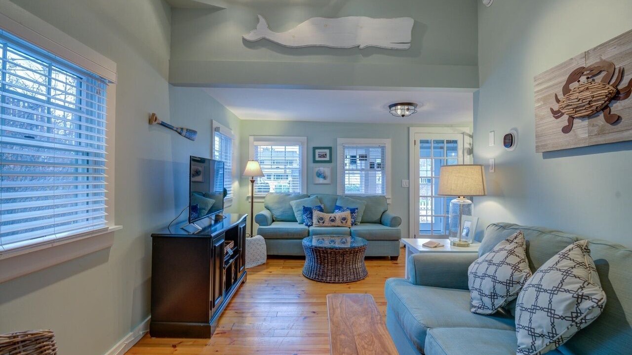 Photo of Livingroom in Ogunquit