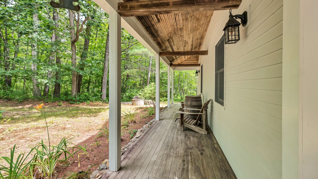 Photo of Patio Balcony in Moultonborough