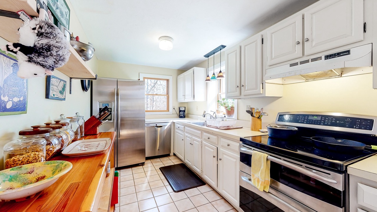 Photo of Kitchen in West Tisbury