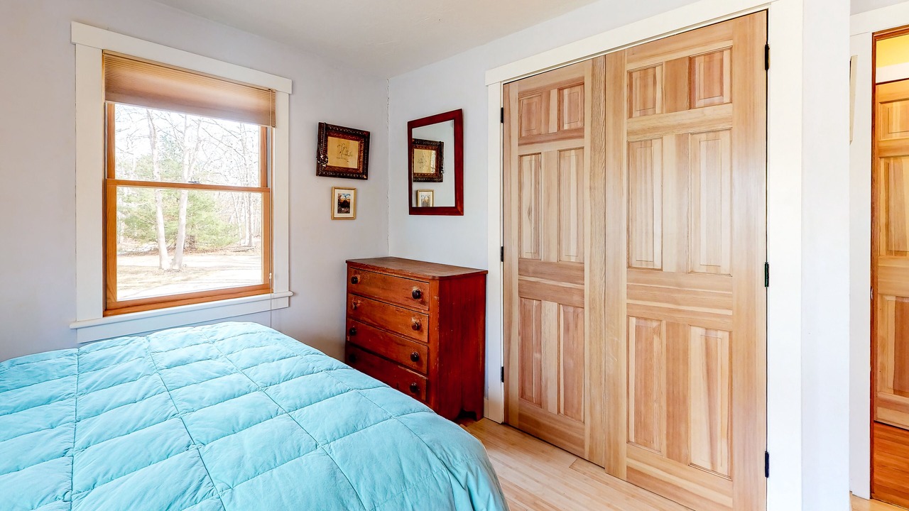 Photo of Bedroom in West Tisbury