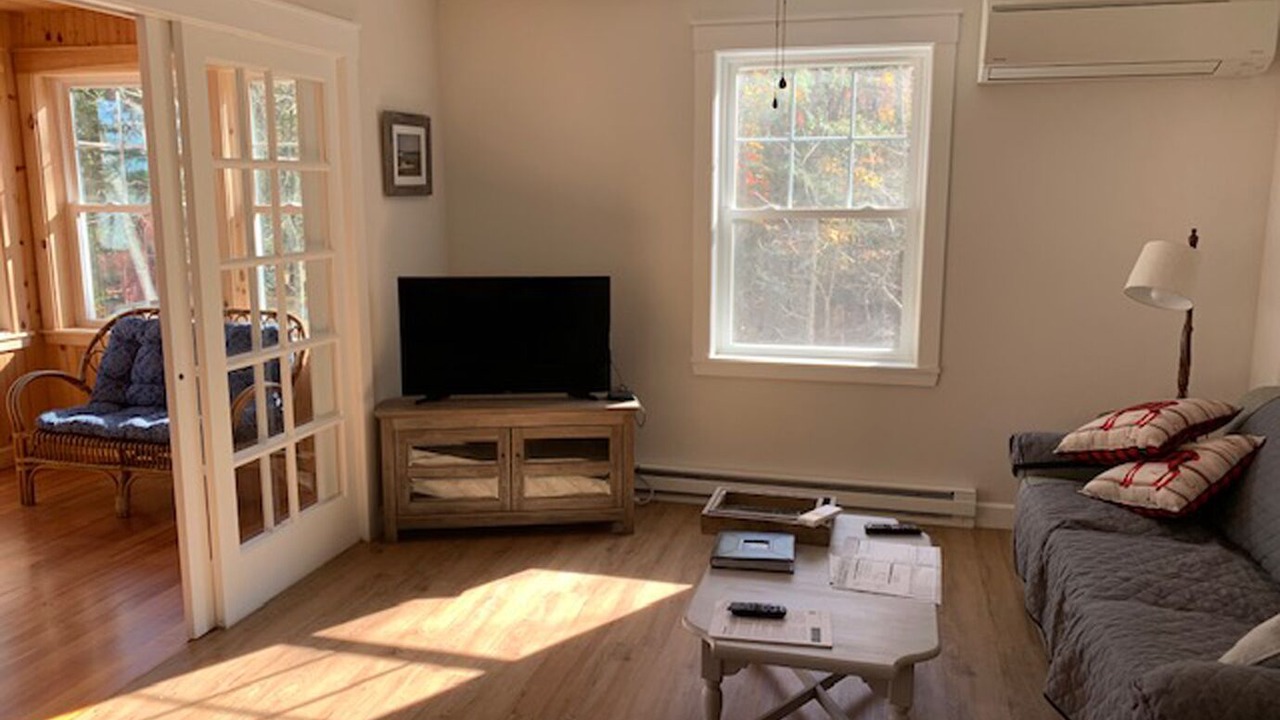 Photo of Livingroom in Raymond