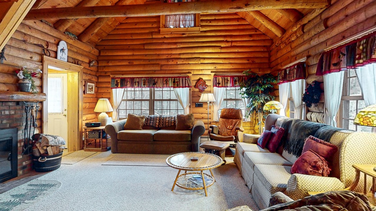 Photo of Livingroom in Ludlow