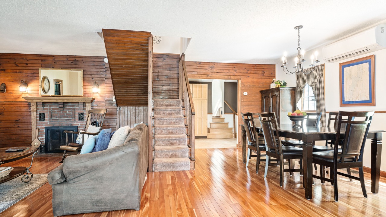 Photo of Livingroom in Bomoseen