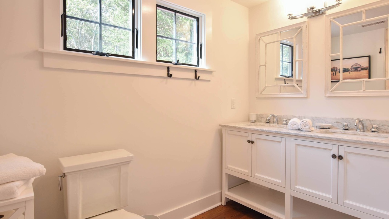 Photo of Bathroom in South Orleans