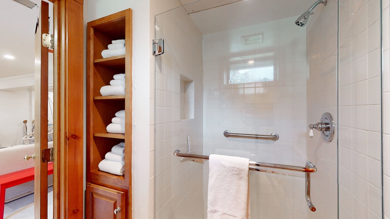 Photo of Bathroom in Stratton and Bromley Ski Areas