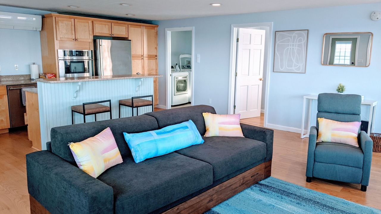 Photo of Livingroom in Camp Ellis