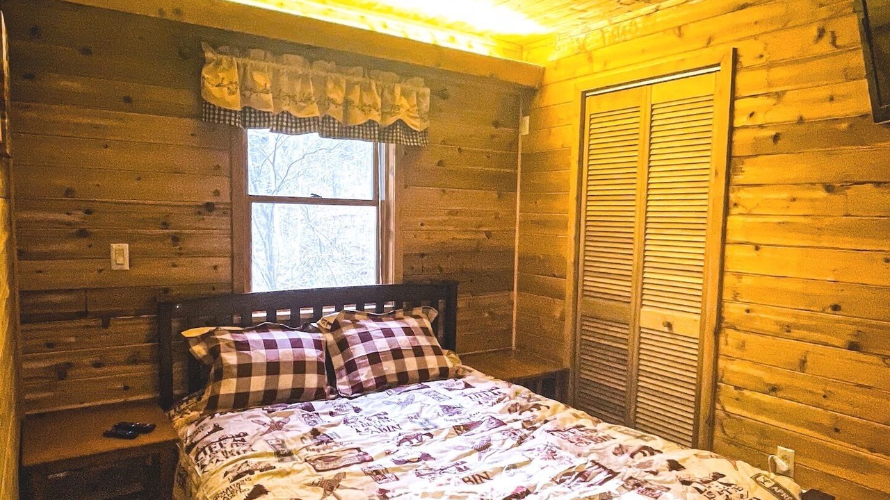 Photo of Bedroom in Gilboa