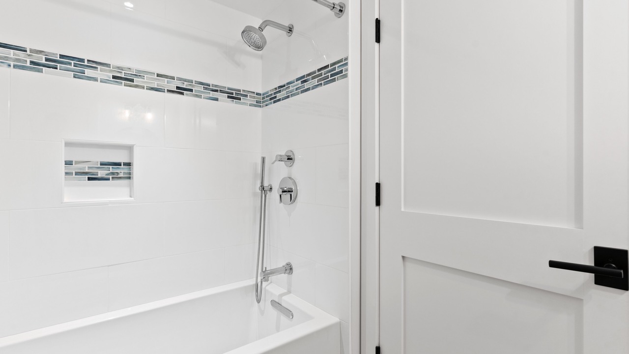 Photo of Bathroom in Ogunquit