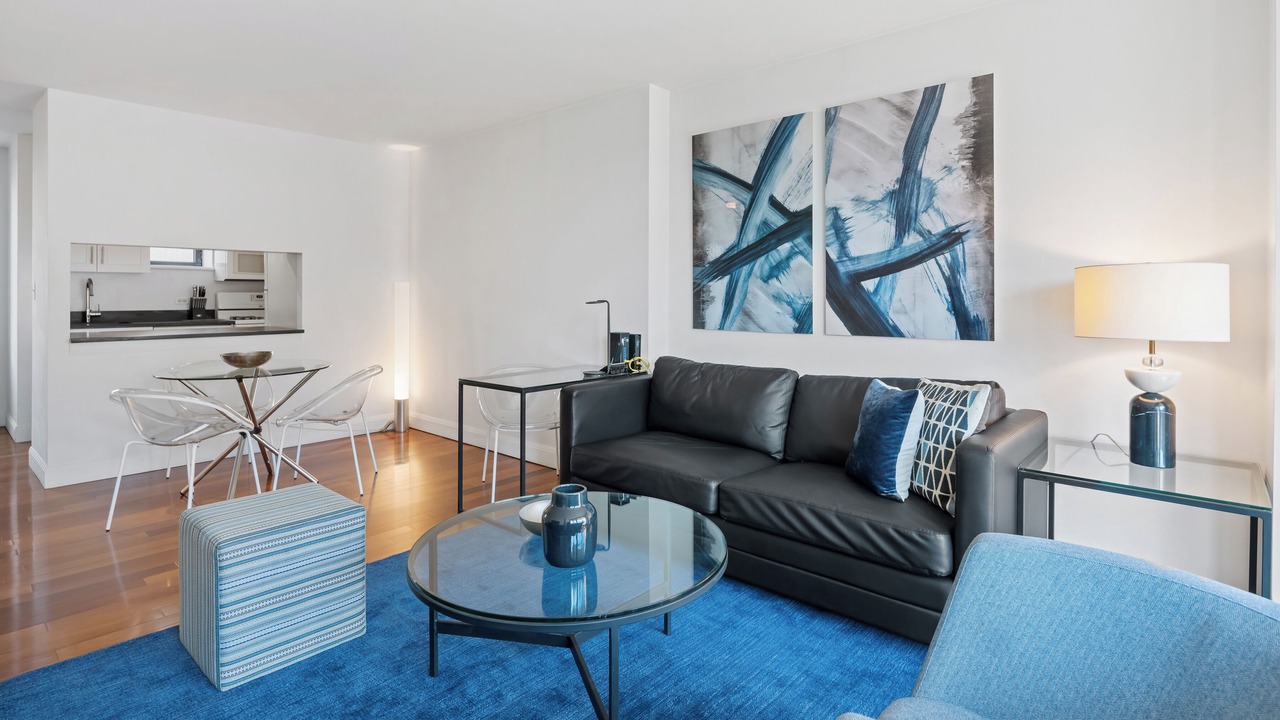 Photo of Livingroom in Gramercy