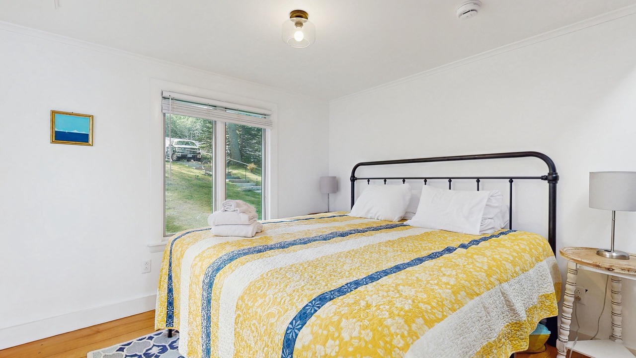 Photo of Bedroom in East Boothbay