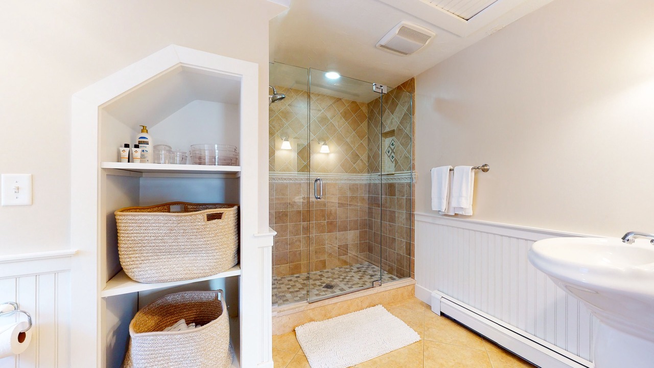 Photo of Bathroom in South Orleans