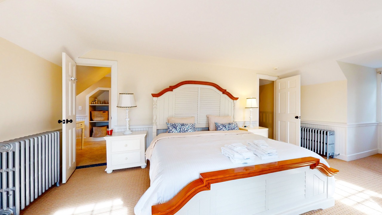 Photo of Bedroom in South Orleans
